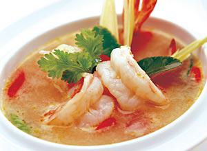 tom yum soup,Tom Yum Soup: A Culinary Journey into the Hearts of Southeast Asia