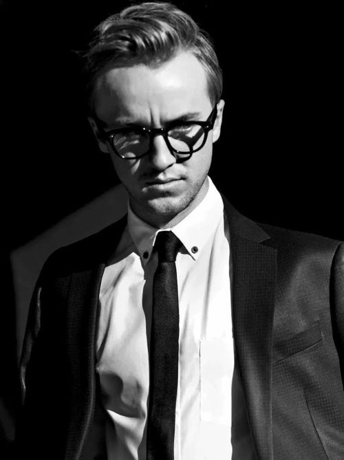 tom felton height,Tom Felton Height: A Detailed Look at the Actor’s Physical Attributes